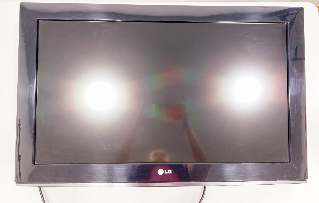 Телевизор    LG 32LK330-ZH