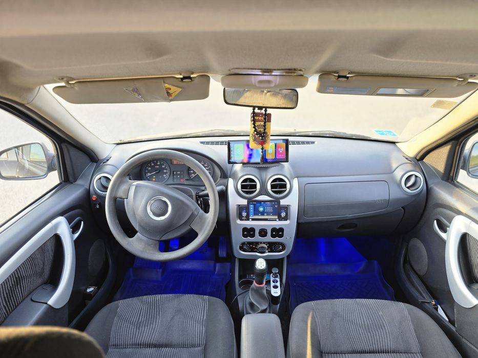 Dacia Logan 2011