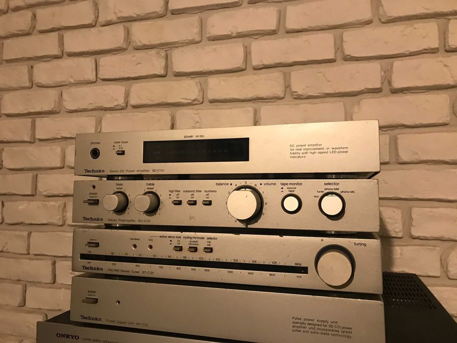 Amplificator de putere Technics cu sursa separata SE-C01 ,SH-C01