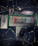 Vand Setup Gaming RAZER+Monitor.(toate in cutie,noi)
