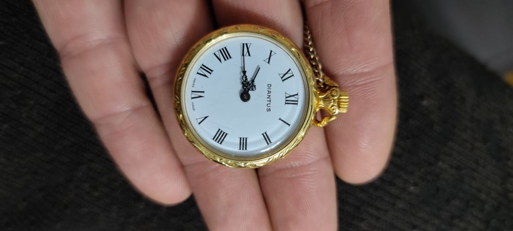 ceas mecanic Diantus placat aur