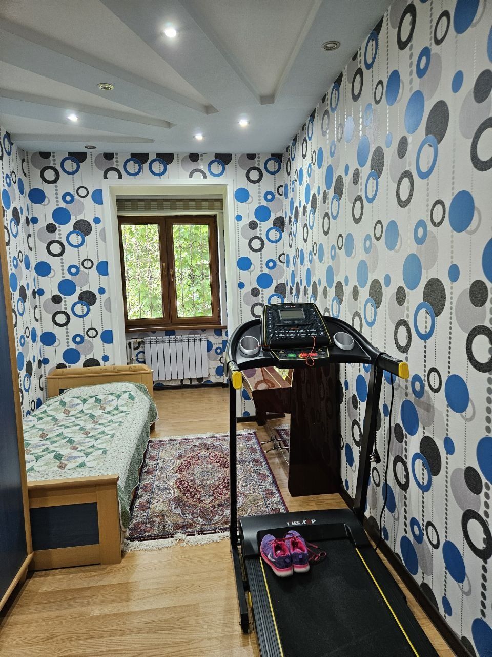 Продаётся квартира 4×4×4 ориентир ЦУМ