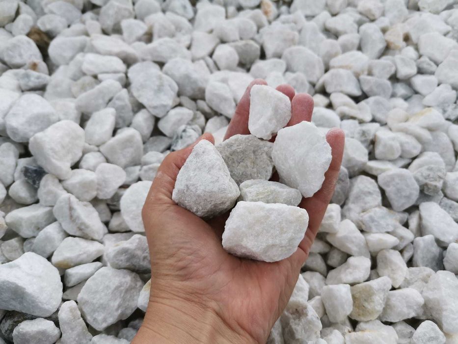 Piatra decorativa Thasos / Verde/ Fish Grey si alb concasat