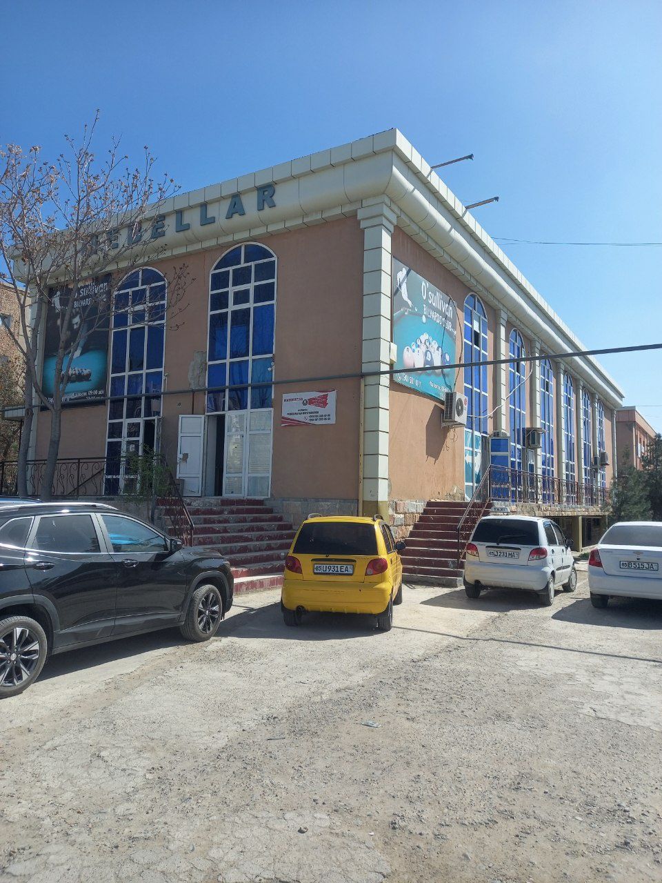 Продаётся или сдаётся в аренду 3х этажная здания