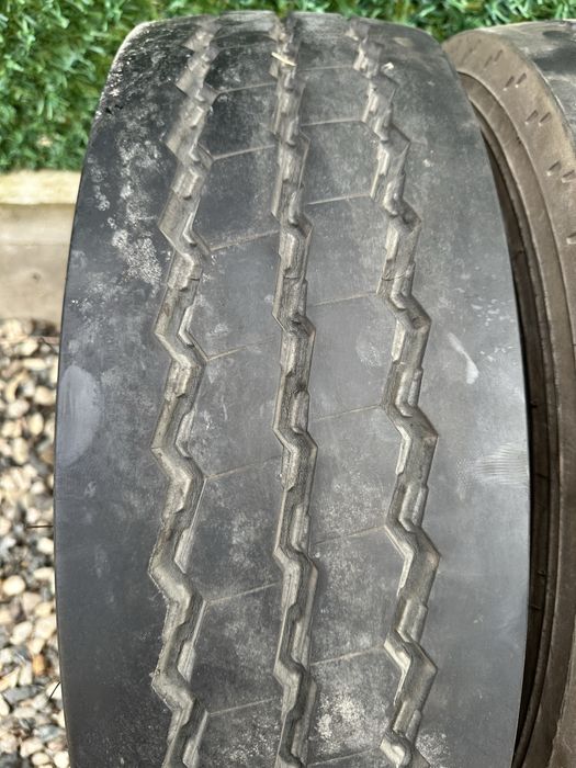 Anvelope 235/75 R17,5 PIRELII cu indice de greutate 143/141J