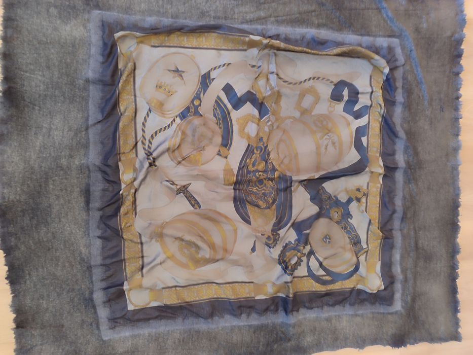 Луксозен голям шал LIAPULL 70%Cashmere 30%Silk Made in Italy