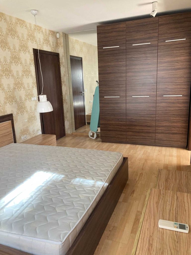 Дава се под наем Четиристаен апартамент в София, Борово - 330 кв.м за 1780 € - Снимка #10