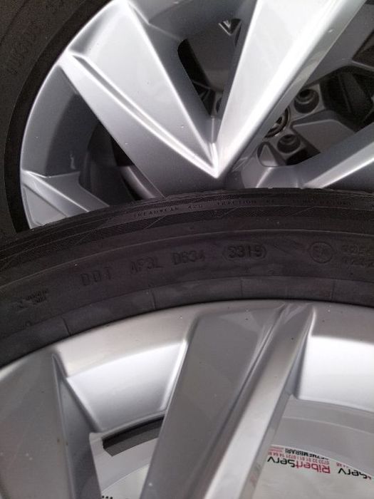 Jante + Anvelope VW 235/55/R18 Dot 3319