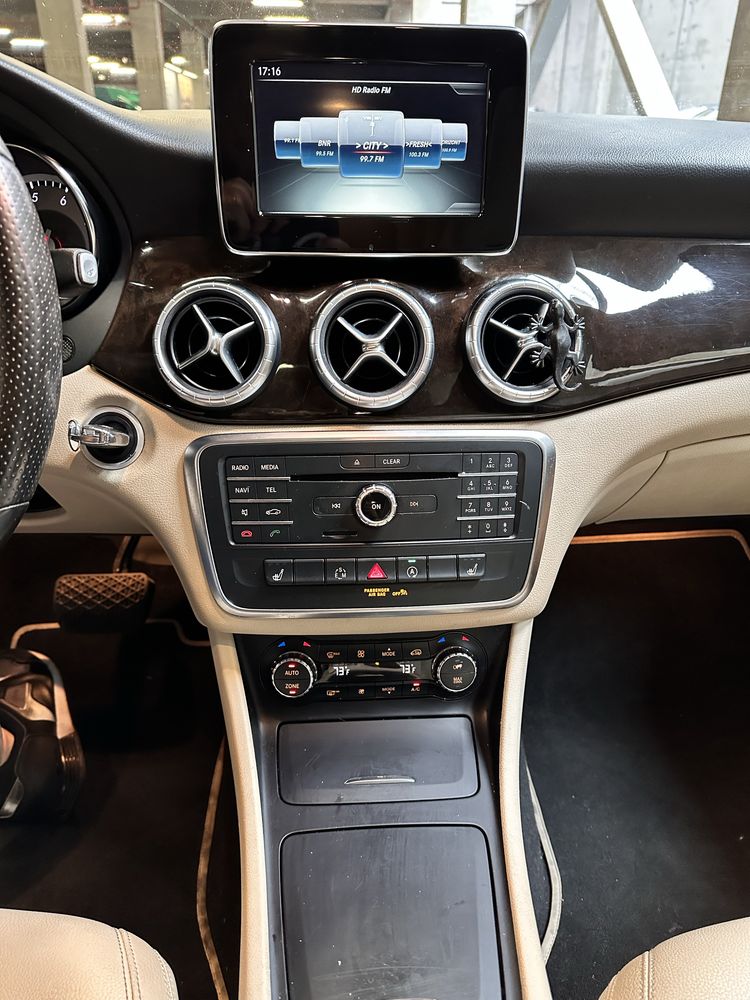 Mercedes-Benz CLA 250