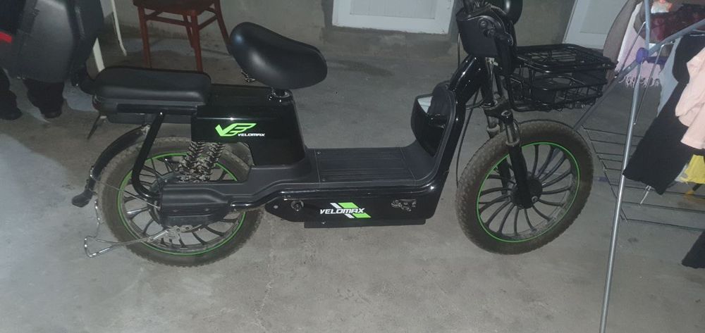 Элэктро сукутер 2024. Velomax Х10