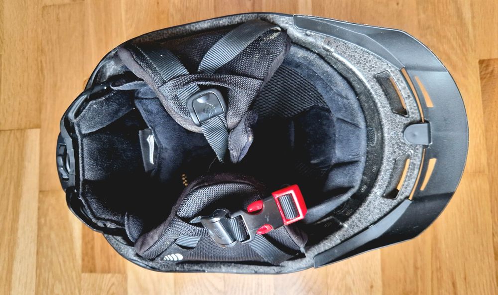 Каска за ски лидл L - черна