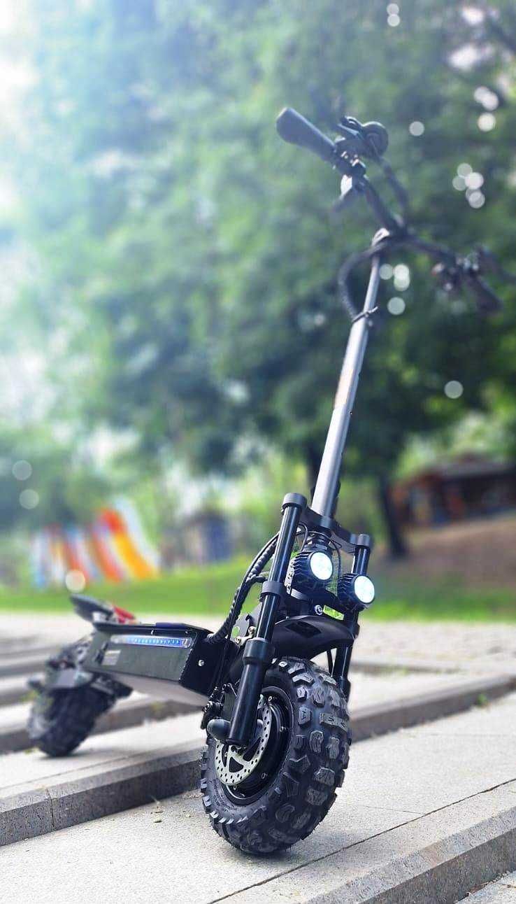 Trotineta electrica cu Motor puternic noua la cutie 1300w 52v18ah
