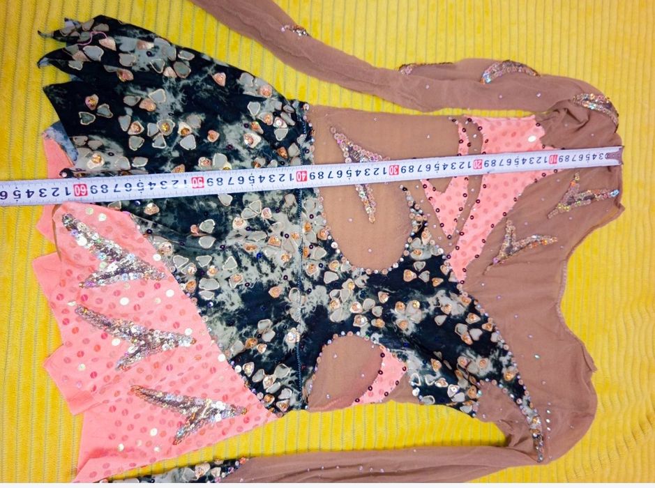 Трико за художествена гимнастика