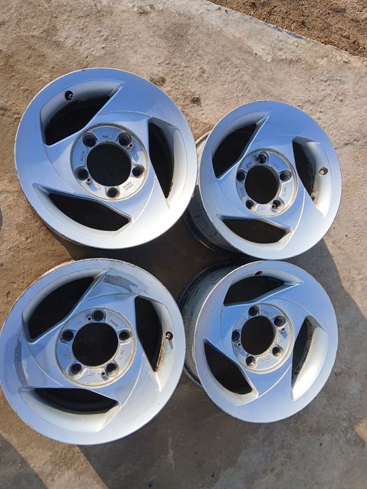 Литые диски 15 от нивы