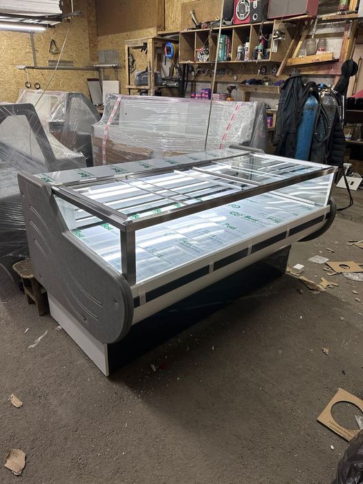 Витринный холодильник для мясо шашлыка кондитерская