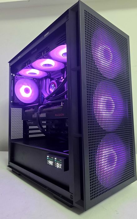 PC Gaming Ryzen 7 9800X3D RX 9070 XT 64GB DDR5