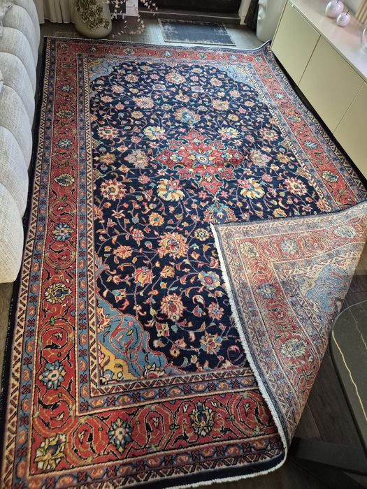 Персийски килим 3.20м × 2.10м