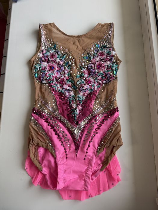 Прокат костюма купальника для художественной гимнастики