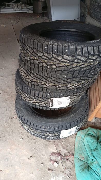 Срочно продам новые шины