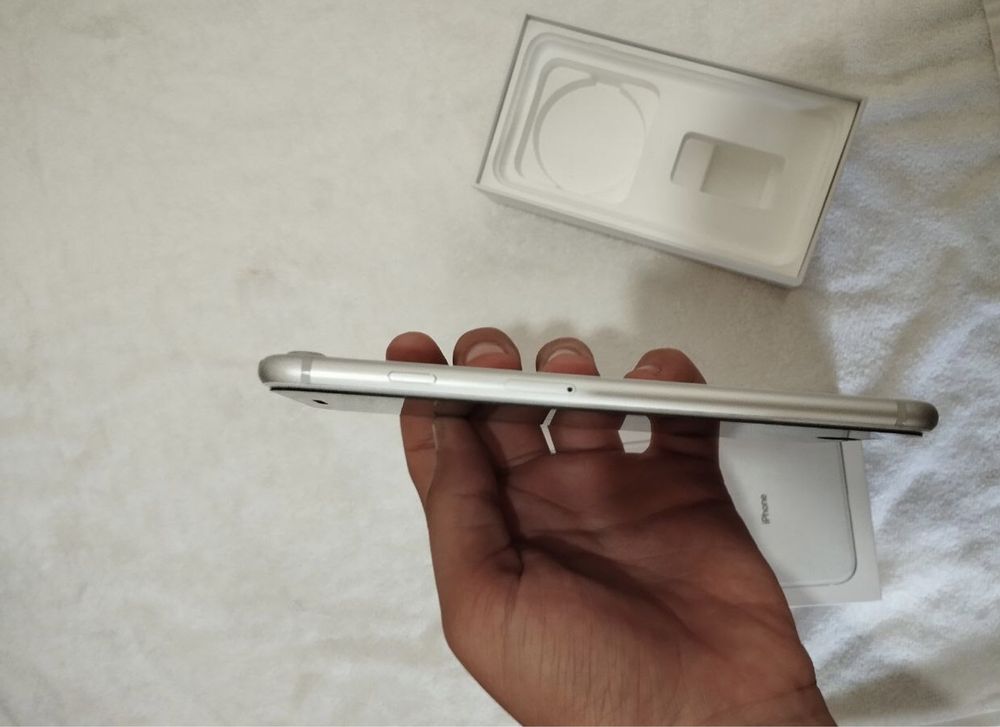 Iphone 8+ holati ideal