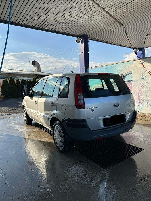Vând Ford Fusion ,2010, in stare buna de utilizare