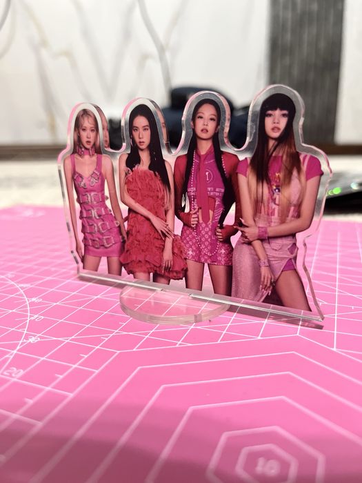 акриловая фигурка блэк пинк