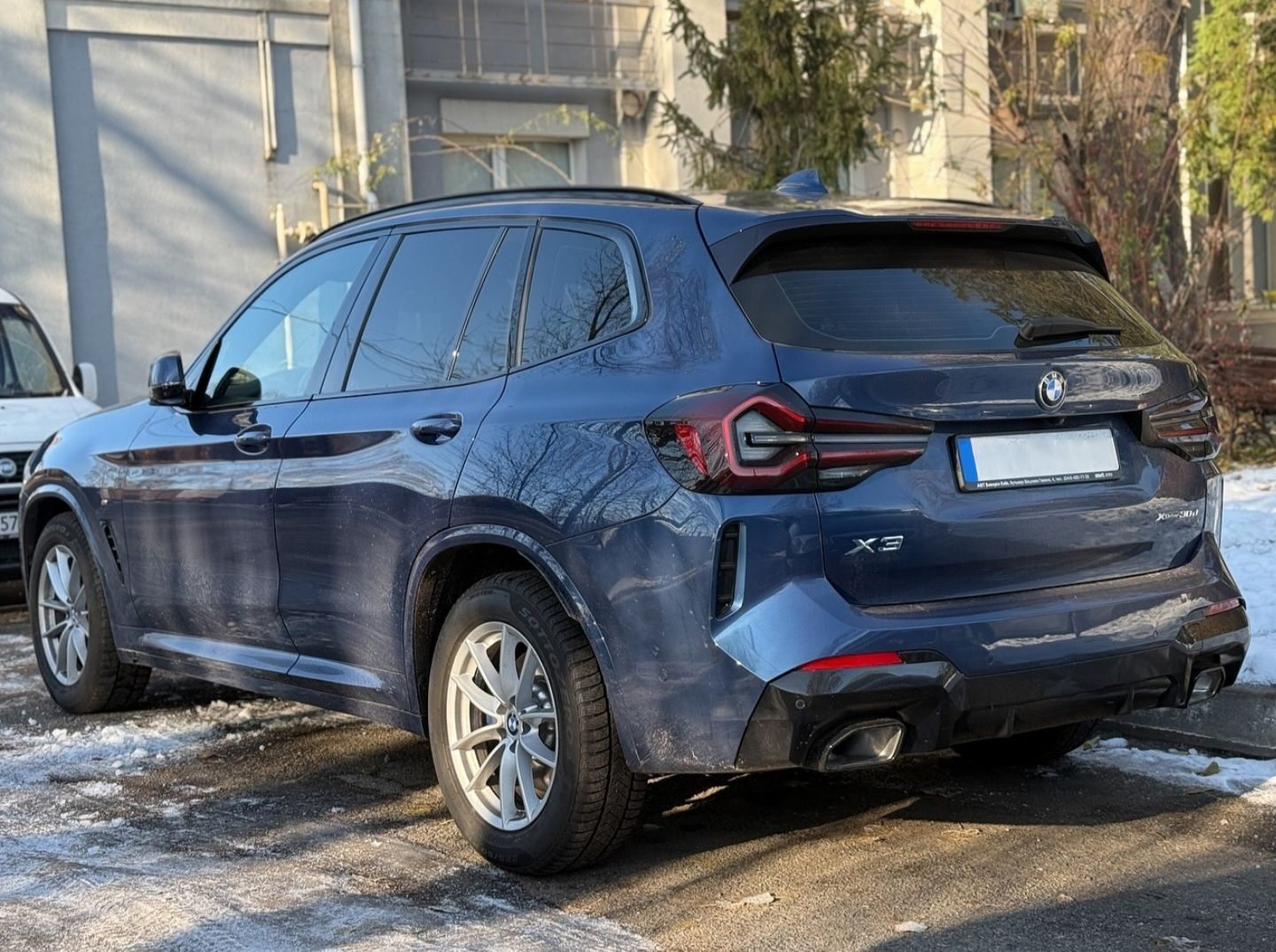 M пакет BMW G01 LCI M tech предна броня прагове задна броня X3