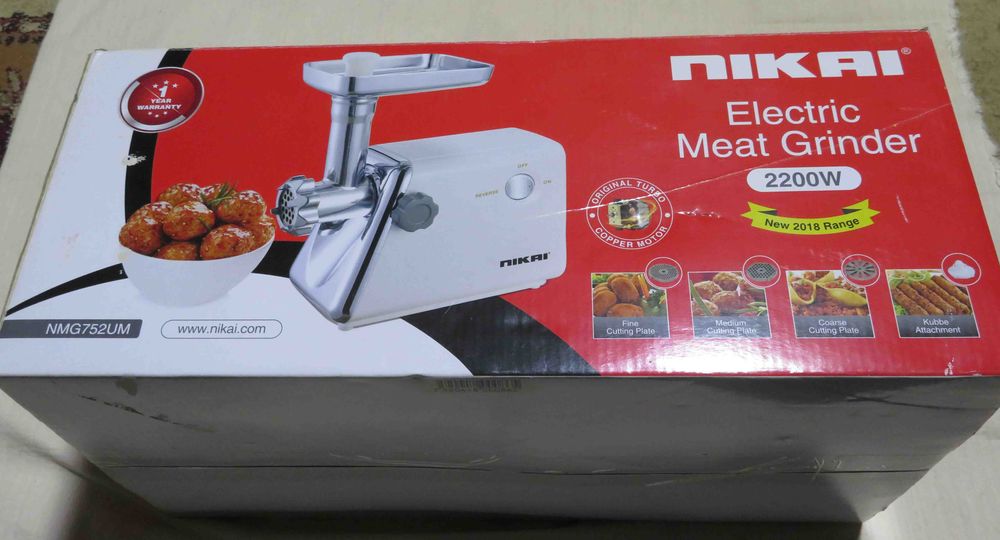 Мясорубка электрическая Nikai мощность 2200 Вт
