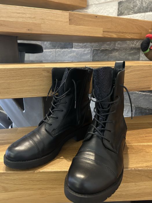 Нови зимни боти от естествена кожа