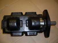 Pompa hidraulica buldoexcavator case 580