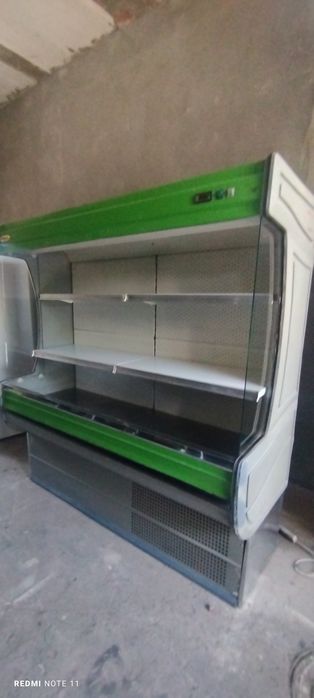 Ветрина халадилник