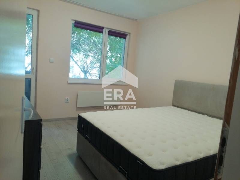 Дава се под наем Тристаен апартамент в Варна, Лятно кино Тракия - 96 кв.м за 500 € - Снимка #5