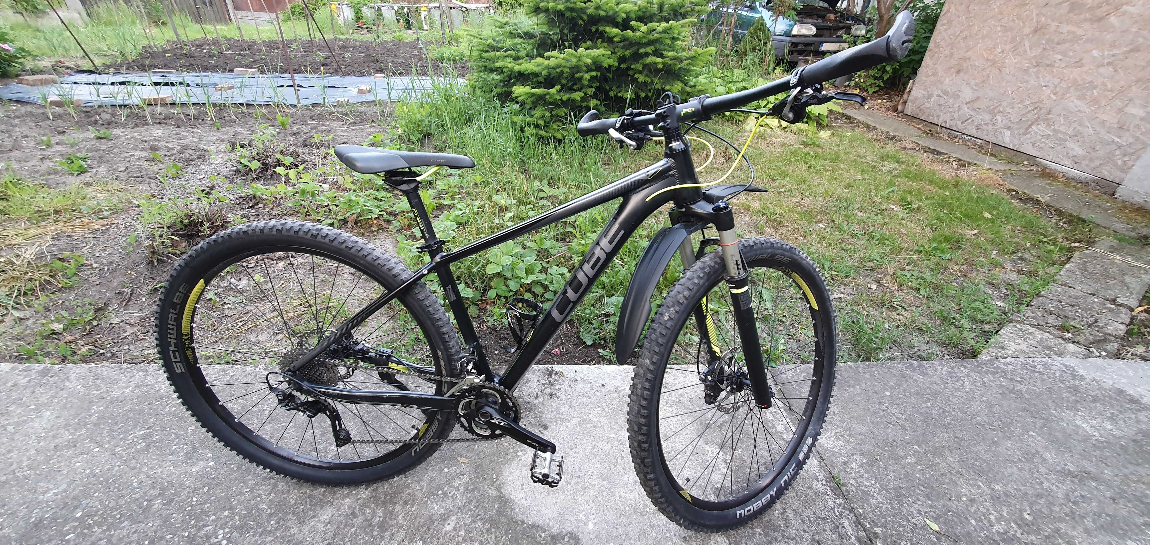 Bicicleta MTB CUBE Race One
