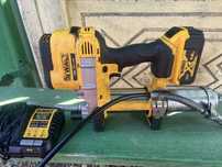 Decalimitru dewalt