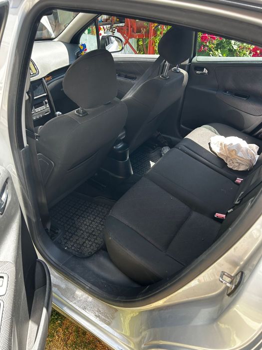 Peugeot 207 1.6 THP an 2008