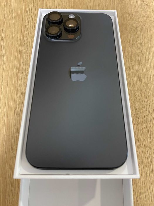 НОВ !!! Apple iPhone 16 Pro Max, 256GB, 5G, Black, ЗОРА