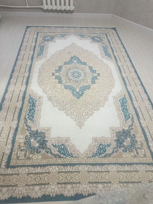 Продам ковер 2*3