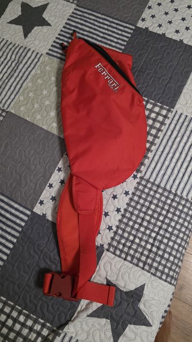 Чанта/Бананка-Ferrari оригинална