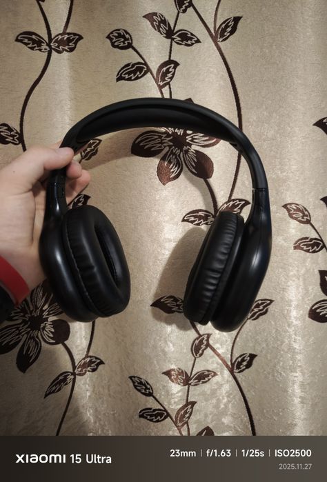 Căști Wireless (Bluetooth) Emporio Armani - Stronger With You - Ca Noi