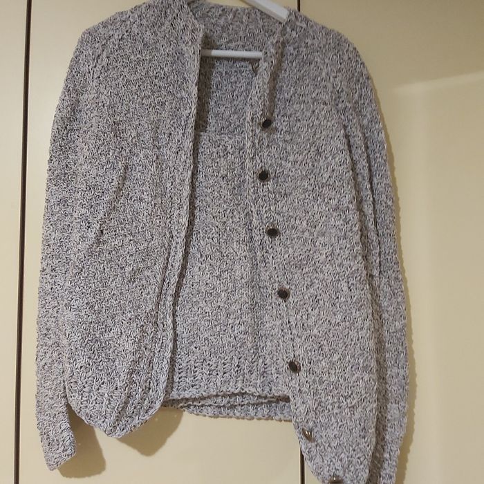 Compleu nou hand made, 2 piese