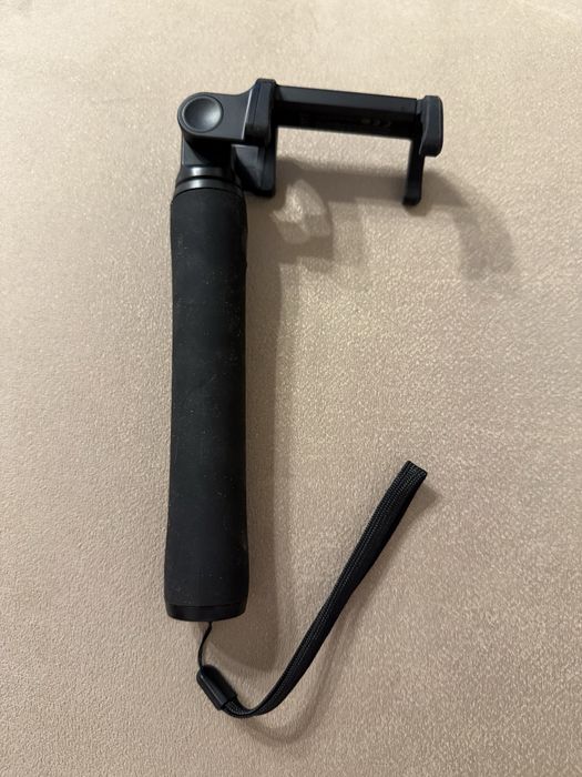 Монопод для селфи Xiaomi Mi Bluetooth Selfie Stick