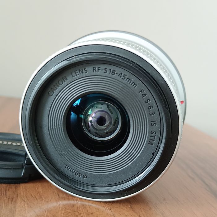 Объектив Canon rf-s 18-45