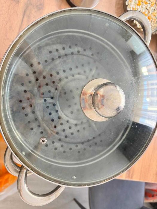 Продам вместительную мантоварку