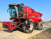 Combina Case IH Axialflow  8240 an fabricatie 2018