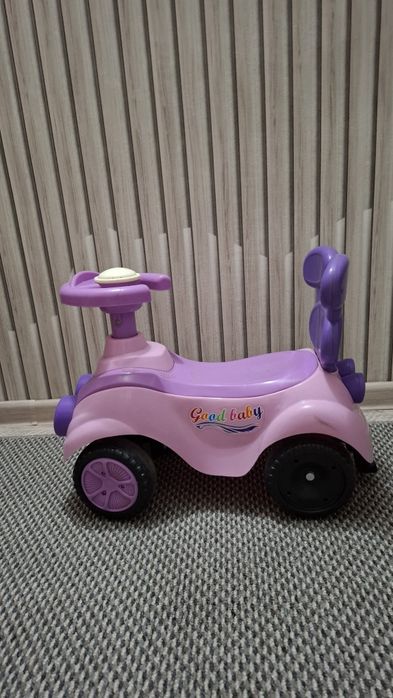 Детская машина-толкатор