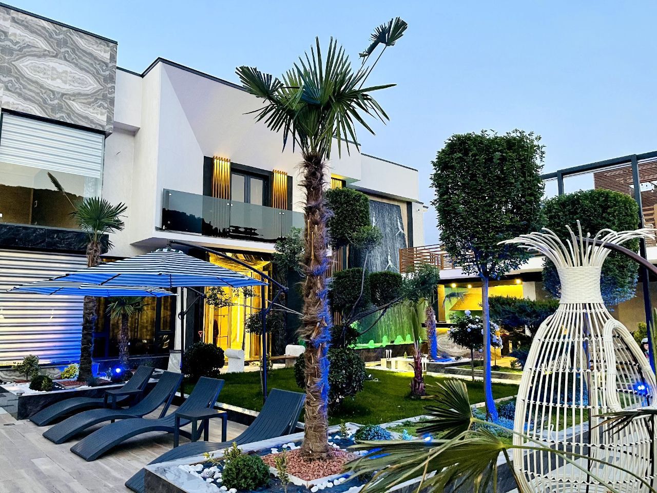 Дача премиум класса в чарваке со всеми удобствами ,,DUBAI VILLA"