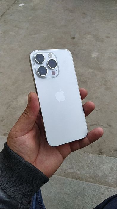 Iphone 14 pro 256g Silver Ideal
