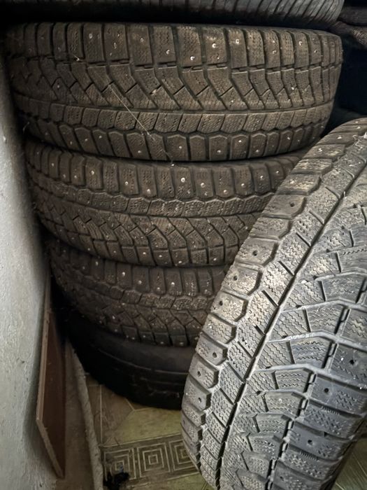 205/65/R15 Донгелек сатылады 1 ай гана журилген 55мың