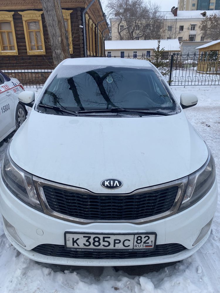 Kia Rio 1.6 AT 2014