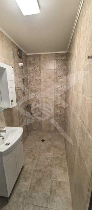 Дава се под наем Едностаен апартамент в Варна, Център - 42 кв.м за 450 € - Снимка #4